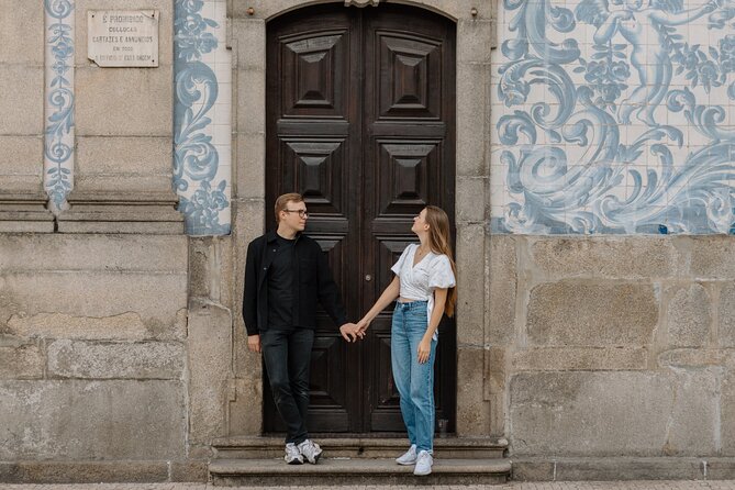 Private Photography Session for Couples in Charming Porto City - Starting at Fonte dos Leões