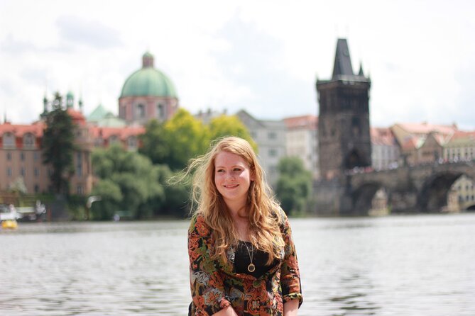 Private Prague Photoshoot for Individuals, Couples and Families - Prague Castle without an admission ticket