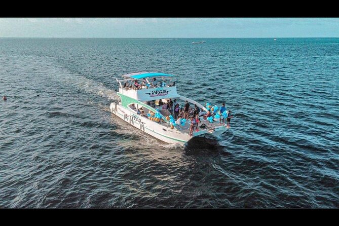 Punta Cana Party Boat (Only Adult) this Couple price - What the Punta Cana Party Boat Is Really About
