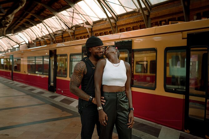 Romantic Couple Photoshoot in the Heart of Berlin - Proposal planning deserves extra preparation