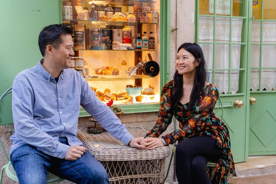 Romantic Photoshoot Experience for Couples in Lisbon - The photographer’s role makes the difference