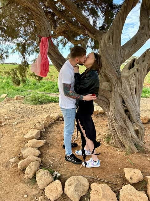 Romantic tour for lovers, couples or friends - What the photography package adds