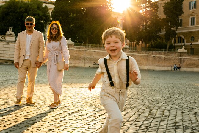 Rome: 1-Hour Private Photo Shoot for Family, Couples or Solo - Walking to the Tempio di Adriano