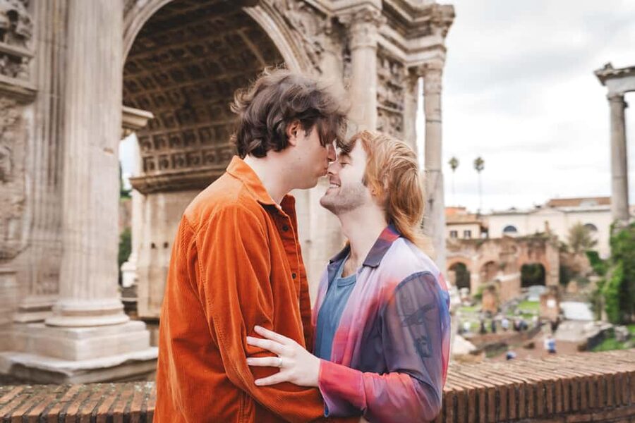 Rome: Couple Photoshoot Experience LGBTQ+ Friendly - A Rome photoshoot that feels more like a walk