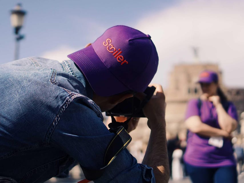 Rome: Romantic Photoshoot for Couples - Photo quality, delivery, and extra images