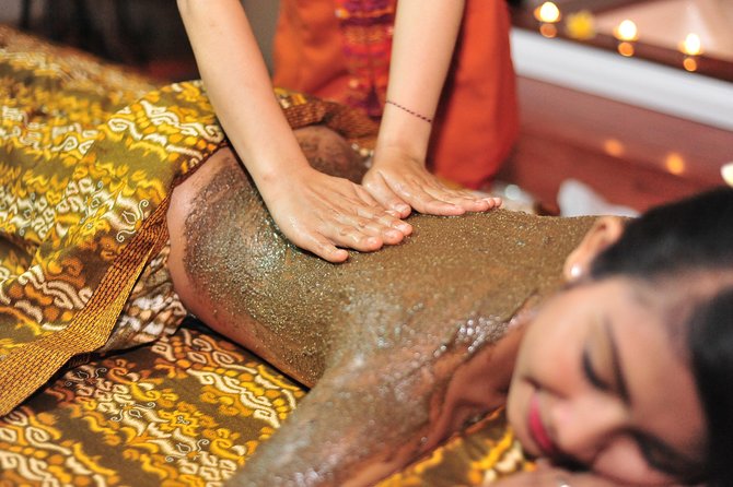 Sweet Dream Couple Treatment by ANJALI SPA - The milk flower bath and final drink