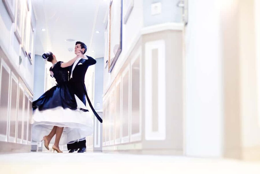 Vienna: Viennese Waltz Beginner Workshop for Couples - Practical tips for a smoother session