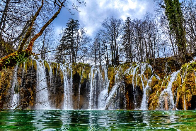 Zagreb airport or Zagreb to Split via Plitvice lakes for singles or couples - How the timing works from Zagreb to Split